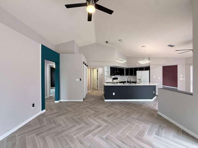 Spring Hill House: 1347 Overland Drive