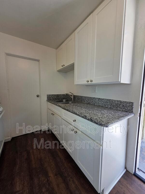 San Diego Condo: 4112 Van Dyke Ave.