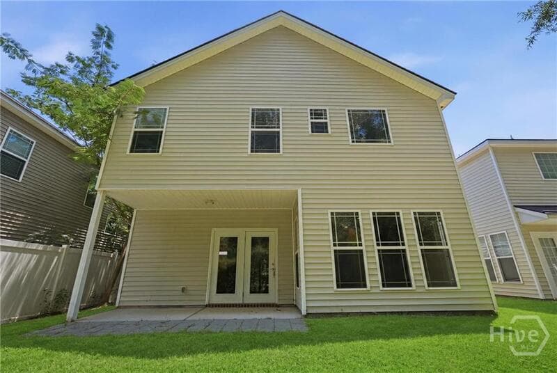 Richmond Hill House: 380 Summer Hill Way