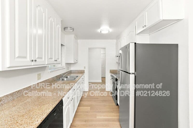 Santa Rosa House: 6123 Bridgewood Drive