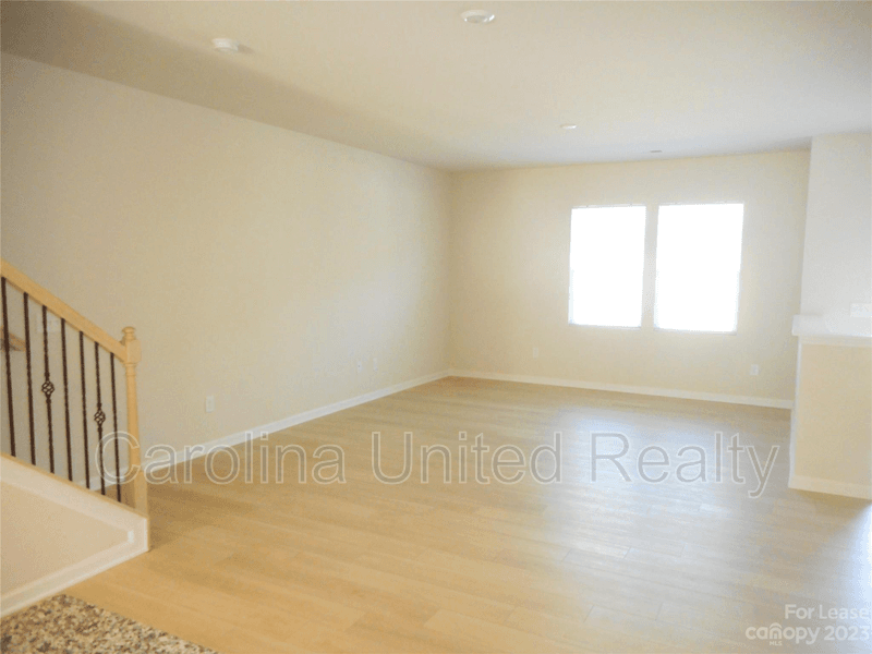 Charlotte Townhome: 15752 Country House St