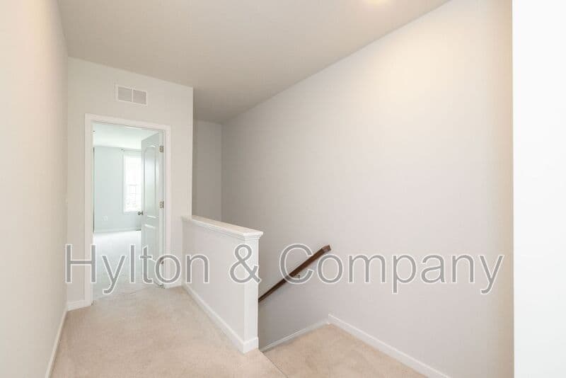 Richmond Townhome: 5920 Whitehurst Ln