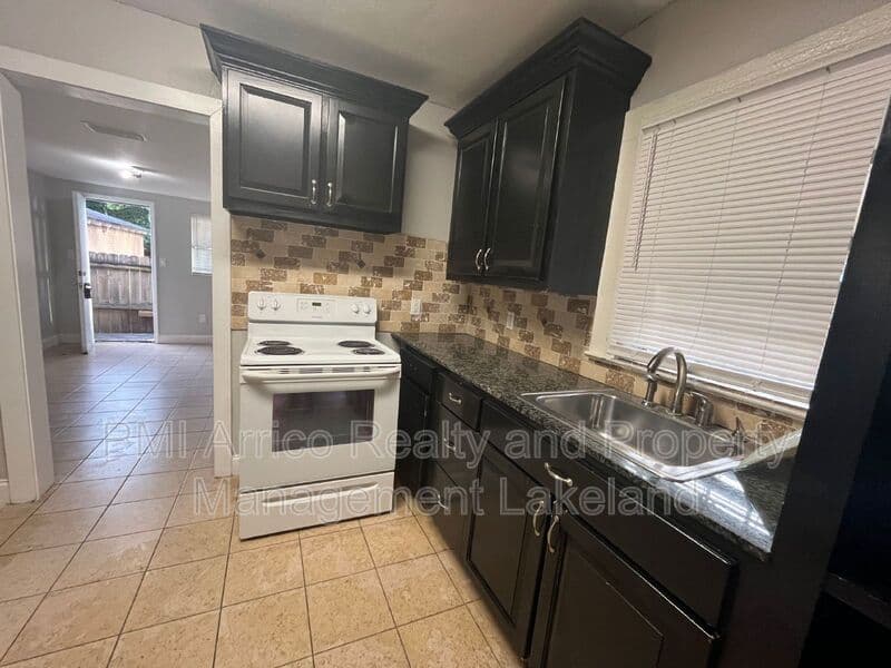 Lakeland Condo: 512 West Myrtle Street