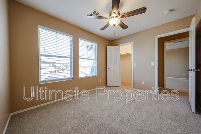 Surprise House: 11911 N 148th Ave