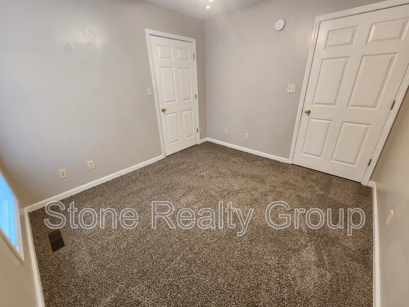Terre Haute House: 3026 S 8th Street