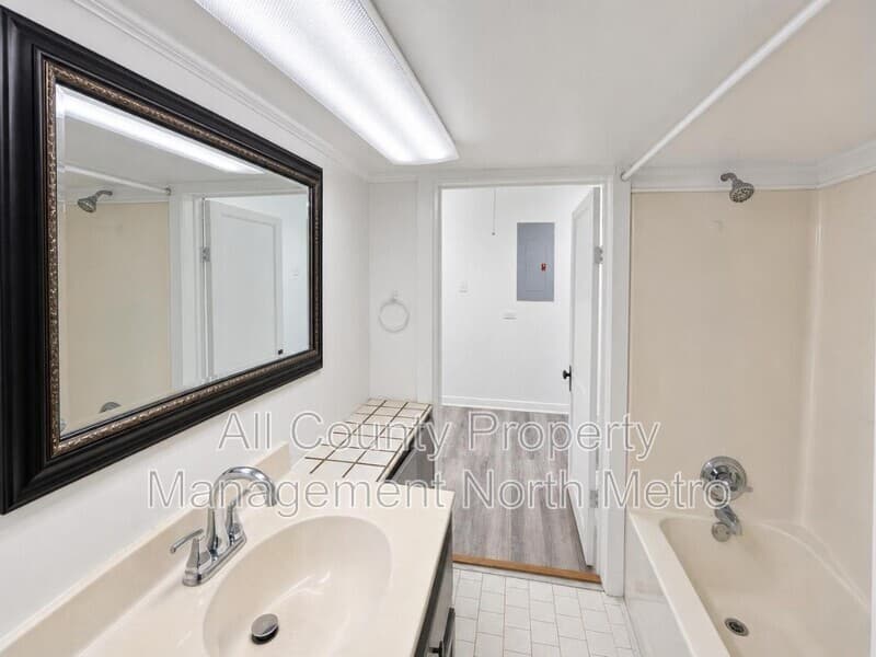 Cartersville House: 38 Porter Street