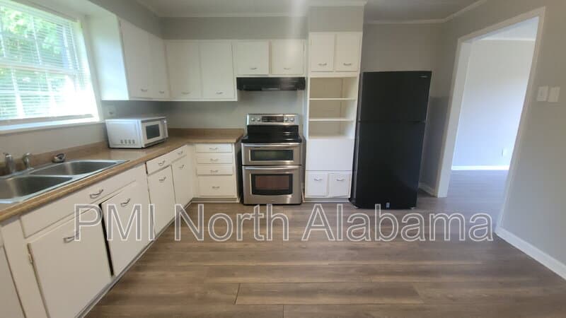 Huntsville Condo: 4006 Foster Ave SW