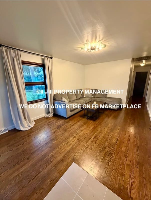 Kansas City House: 6200 North Park Avenue