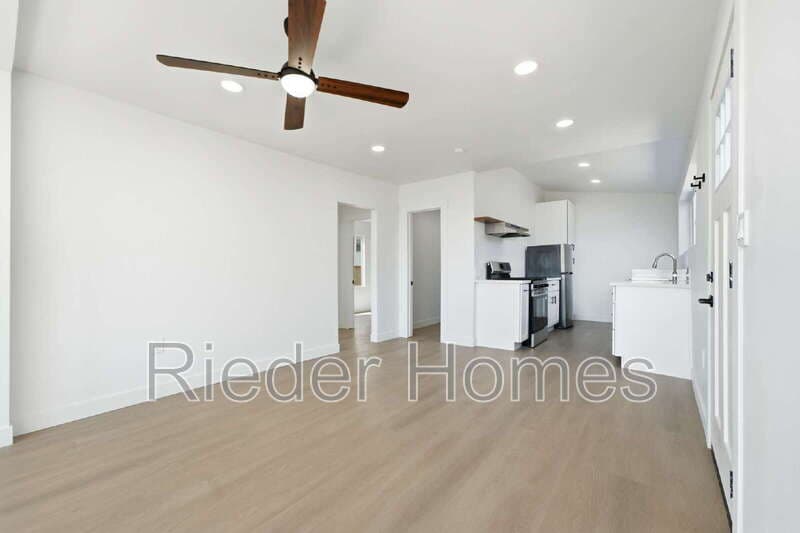 San Diego House: 2844 State Street