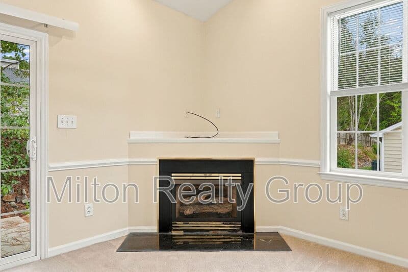 Angier Condo: 85 Brookmere Dr.