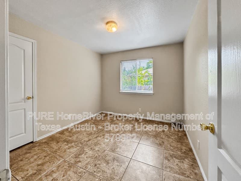Austin House: 9806 Copper Creek Dr