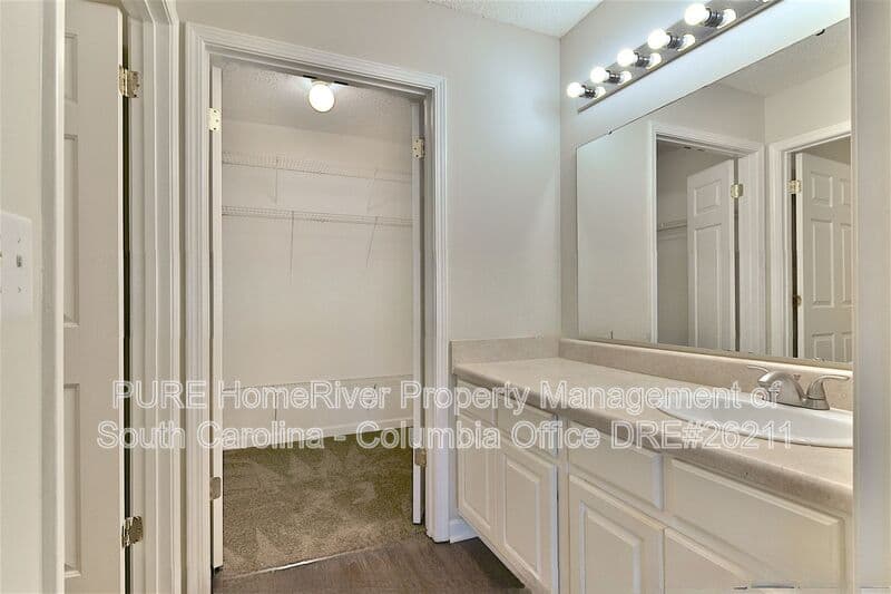 Columbia House: 200 Lawson Dr