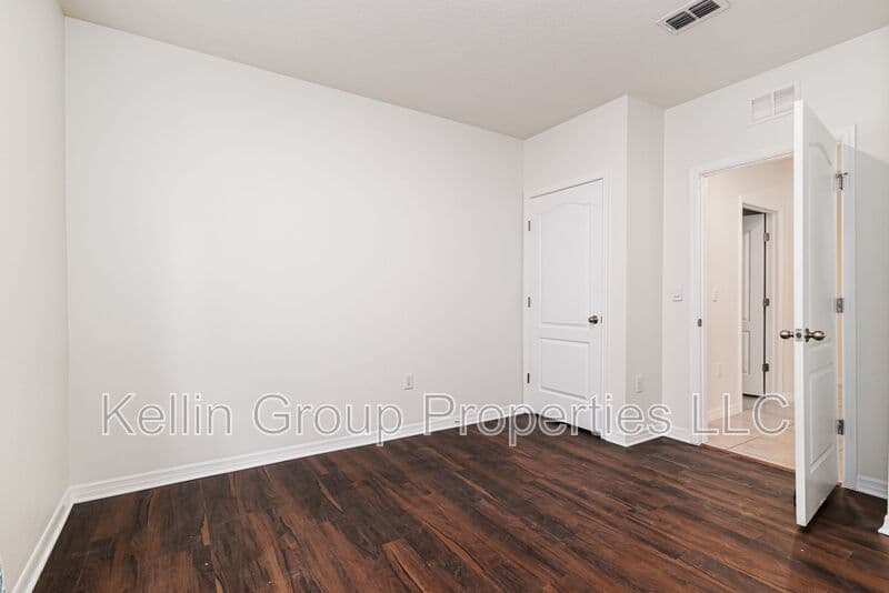 Haines City House: 972 Serchio St