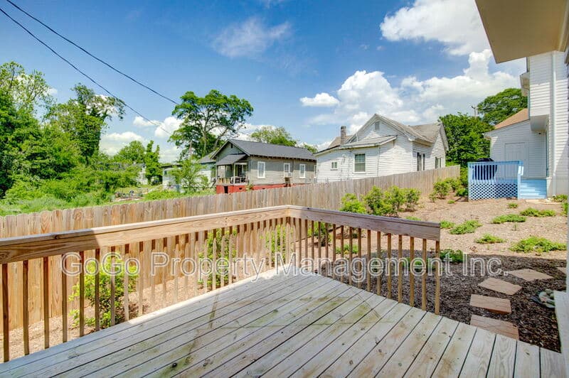 Spartanburg House: 188 Silver Hill Street