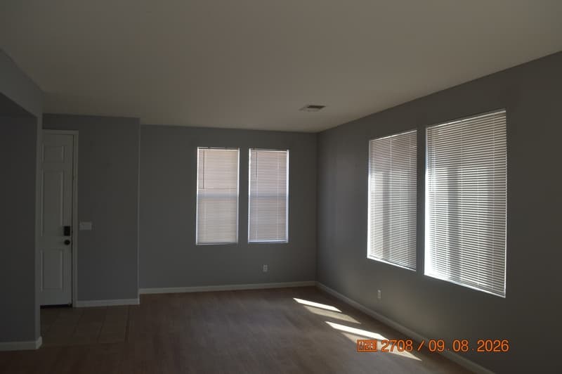 Riverbank House: 5305 Cottage Cove Drive
