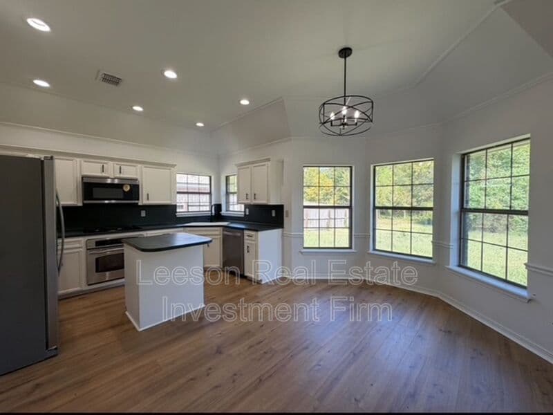 Bossier City House: 3120 Stockwell Rd