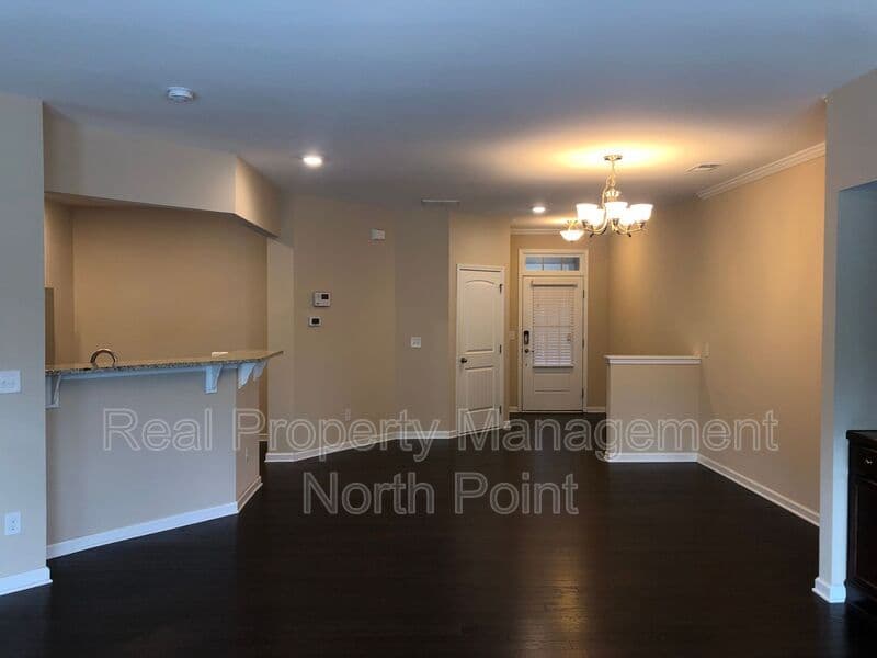 Alpharetta Townhome: 1175 Hampton Oaks Drive