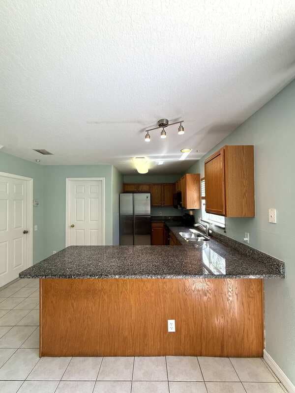 Largo Townhome: 8006 Thoroughbred Loop - 1