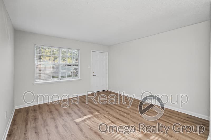 Hoover Apartment: 3311 Woodley Ct
