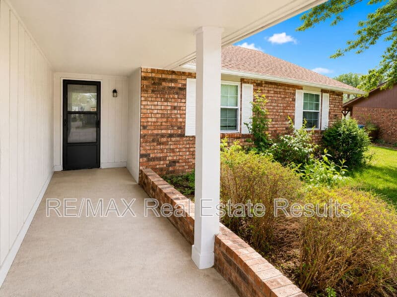 Bentonville Condo: 1810 Crouch St