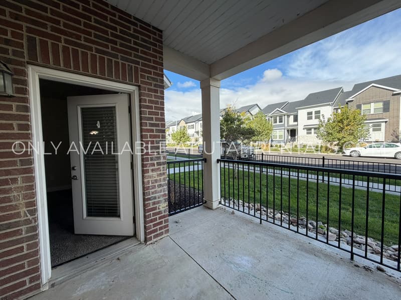 Lehi Condo: 4166 W 1850 N