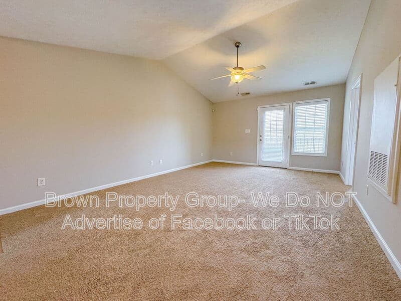 Fayetteville House: 3611-A Dornoch Dr