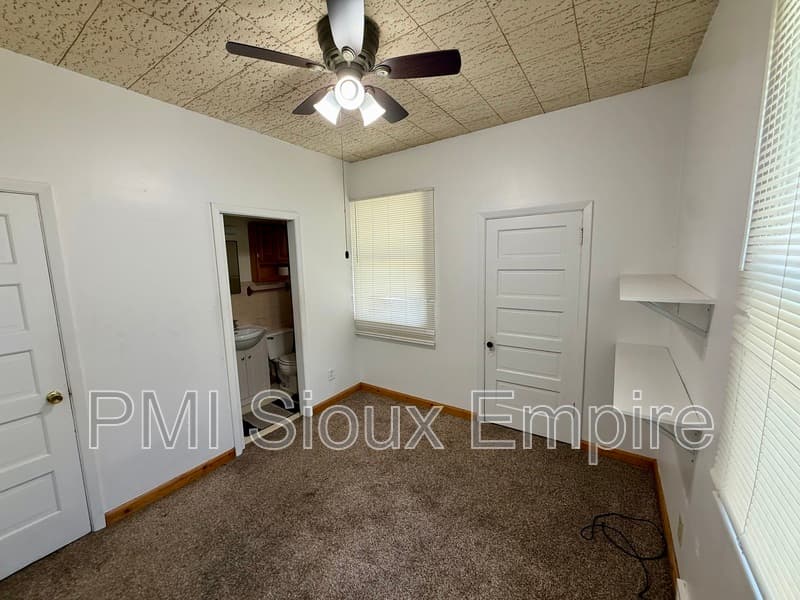 Sioux Falls Condo: 133 S Summit Ave