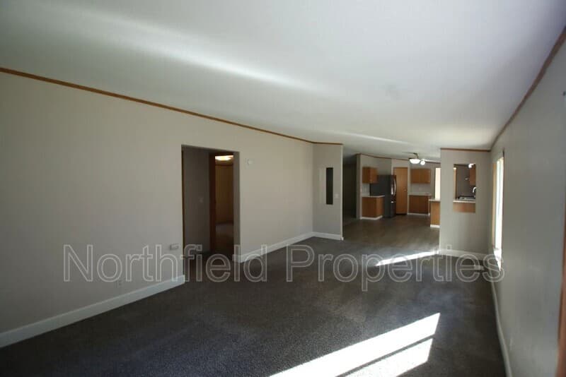 Tulalip House: 12105 26th Ave NE