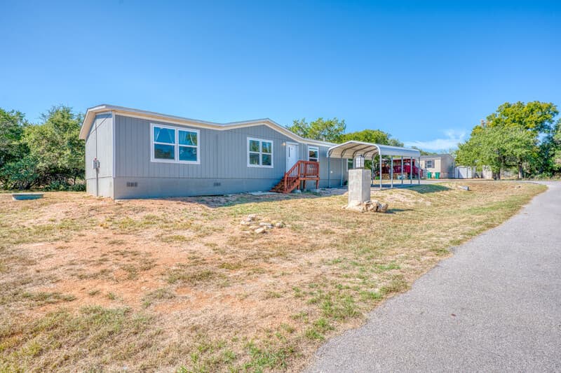 Horseshoe Bay House: 201 18th Street