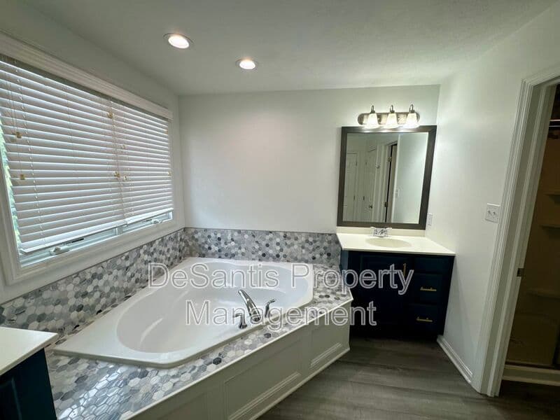 Wexford Townhome: 307 Marshall Heights Drive