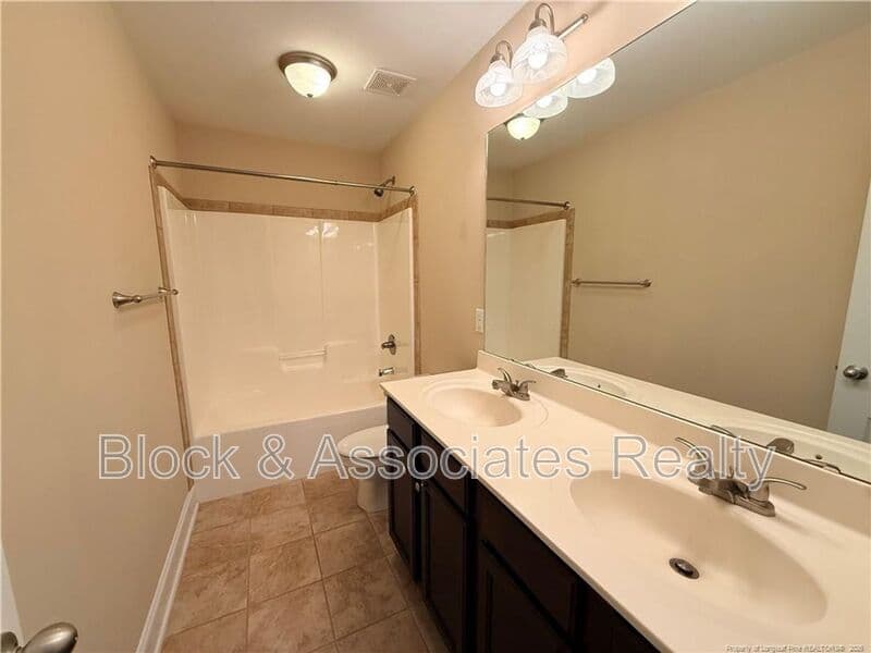 Fayetteville House: 1705 Bluffside Drive
