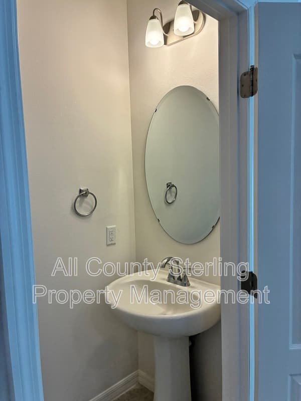 Newberry Townhome: 12523 NW 7th Place