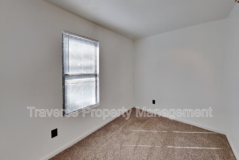 Fort Worth House: 3604 Baldwin Ave