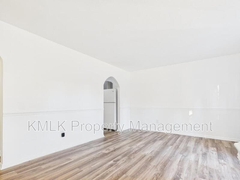 Twinsburg House: 2937 Cannon Rd