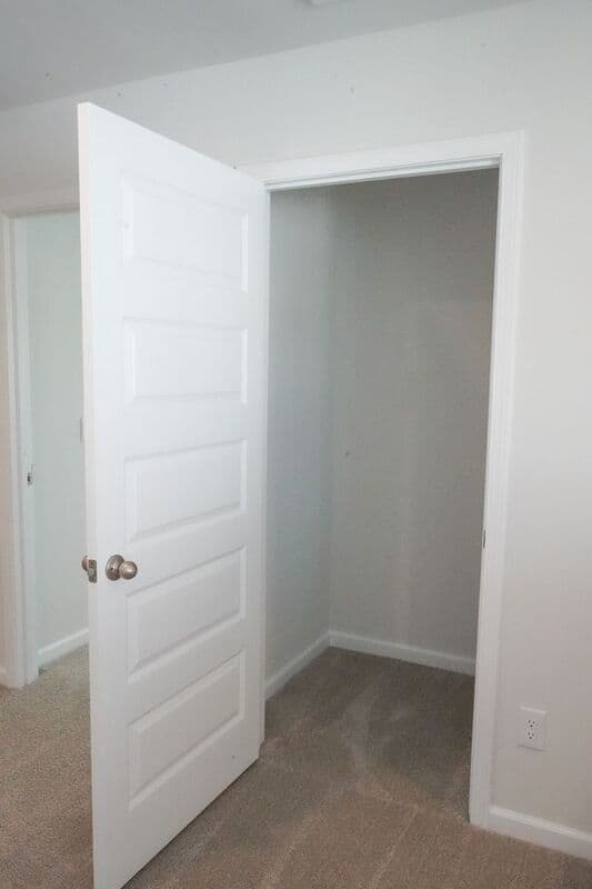 Bloomingdale House: 416 Coconut Drive