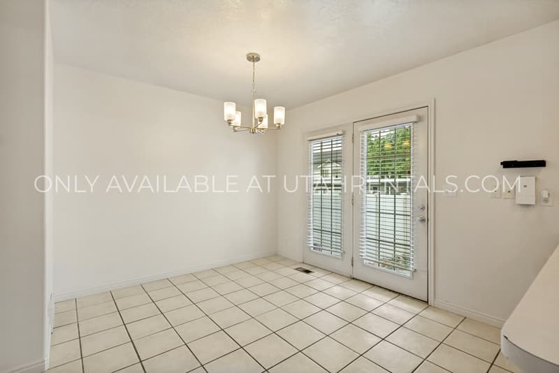 Provo Townhome: 1343 S 1370 E