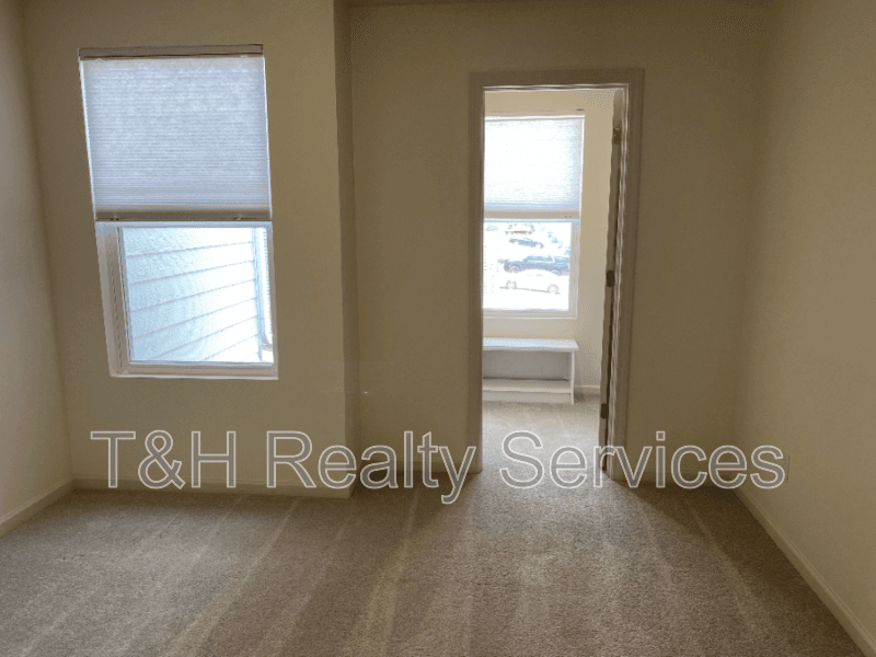 Fishers House: 14073 Tenbury Way