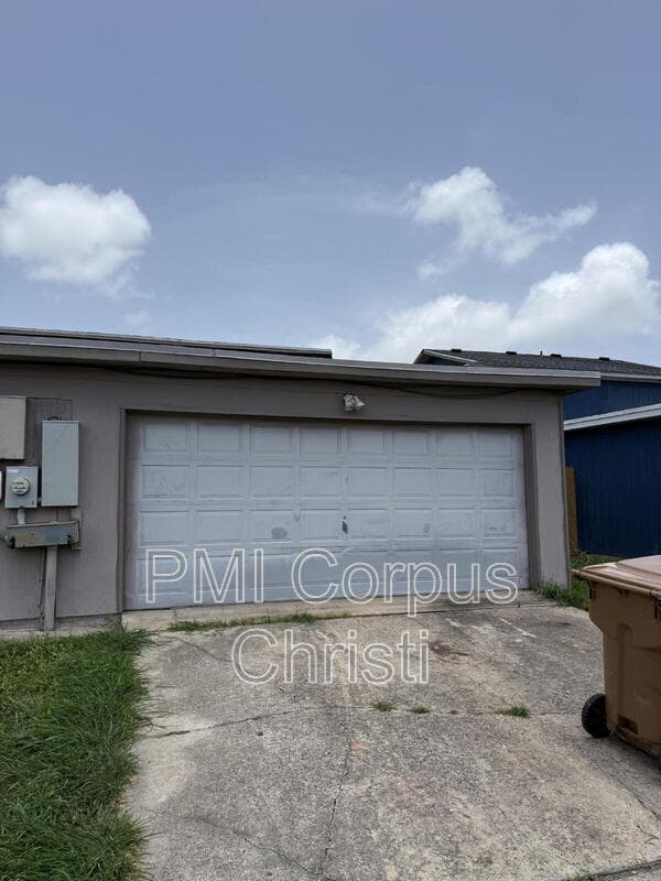 Corpus Christi Condo: 5001 Meandering Lane