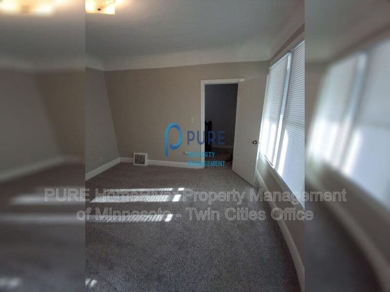 Saint Paul House: 885 Conway St