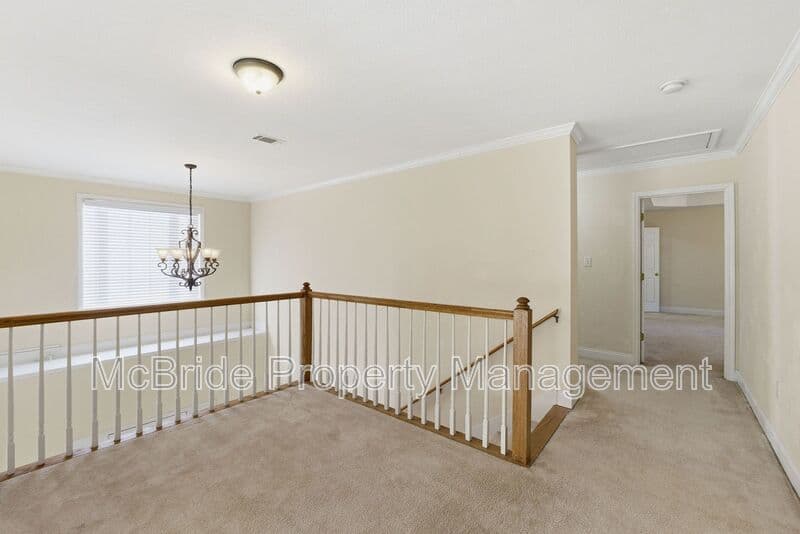 Evans House: 330 Gardenia Drive