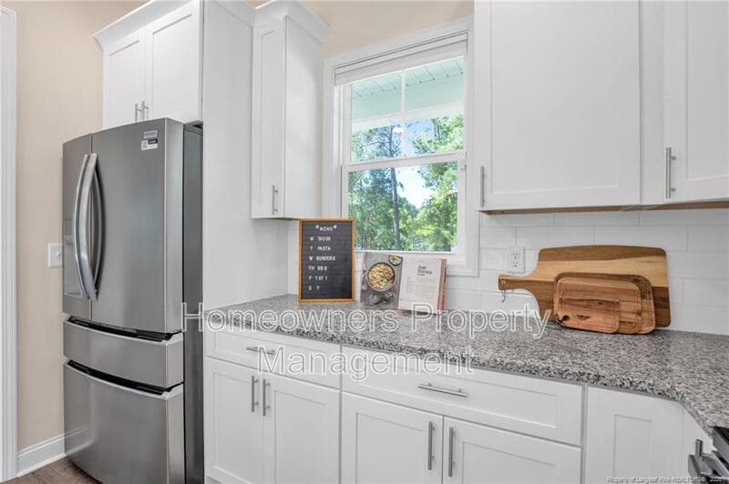 Fayetteville House: 501 Randolph Ave