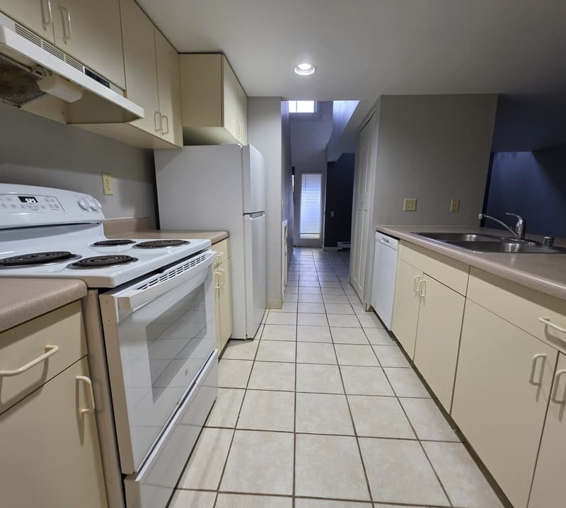 Berlin Condo: 107 Water Street