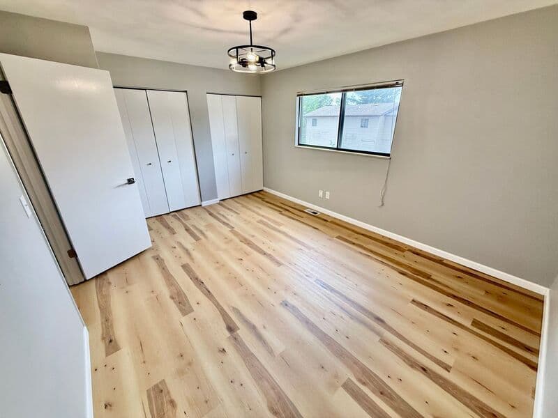 O'Fallon Condo: 823 N Cherry St