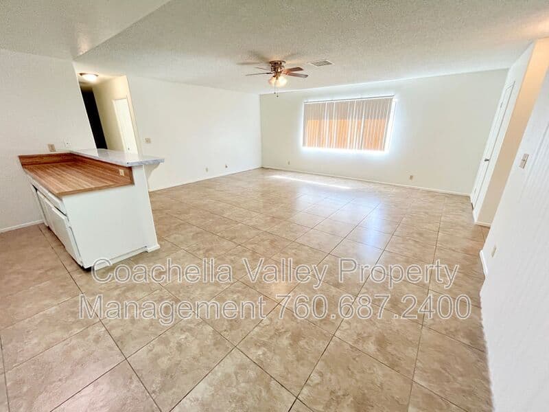 Cathedral City House: 32244 Navajo Trail
