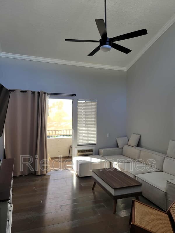 San Diego Condo: 3591 Ruffin Road
