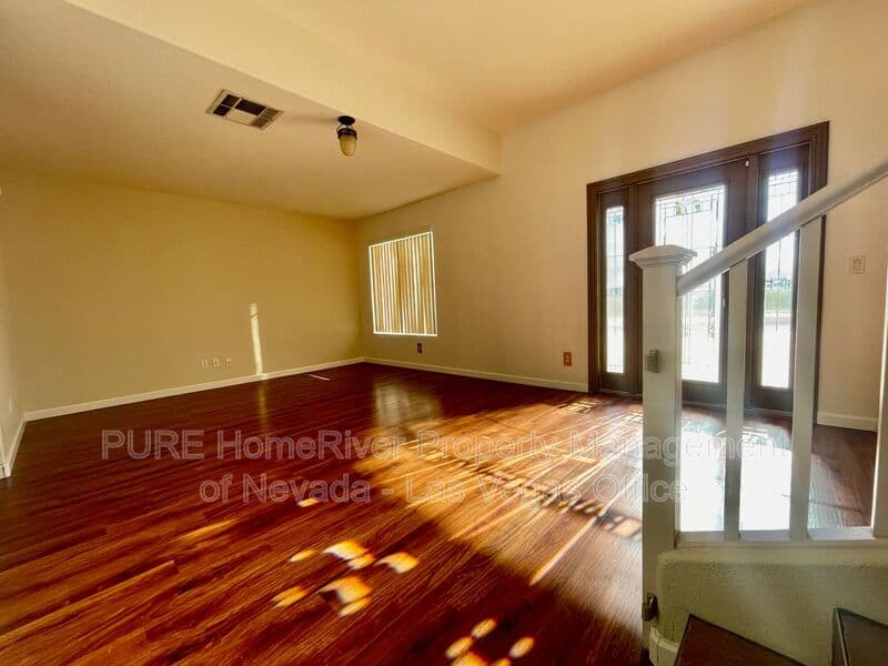 Las Vegas House: 4748 Hamburg St.