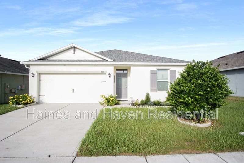 Winter Haven House: 409 Corso Loop