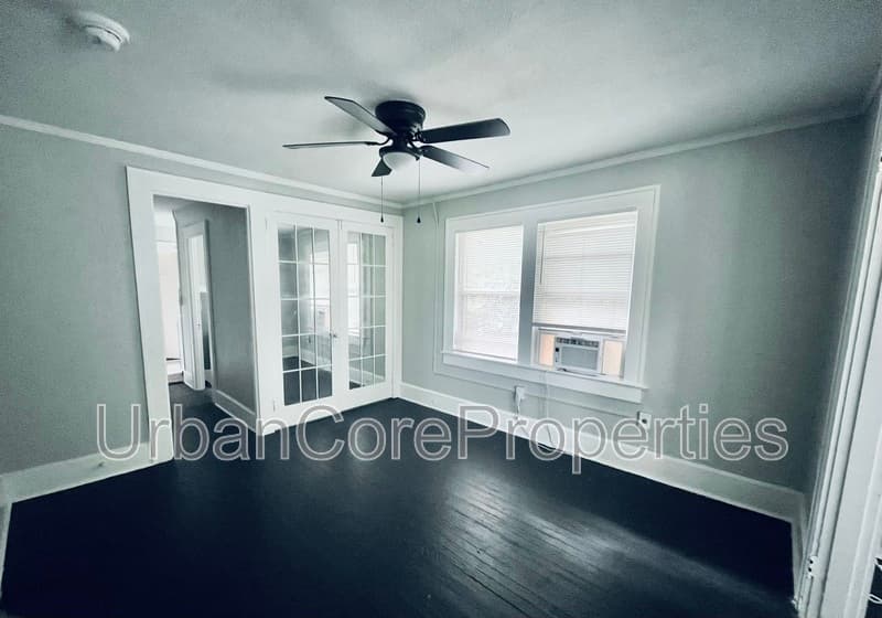 St. Petersburg Condo: 610 5th Ave N