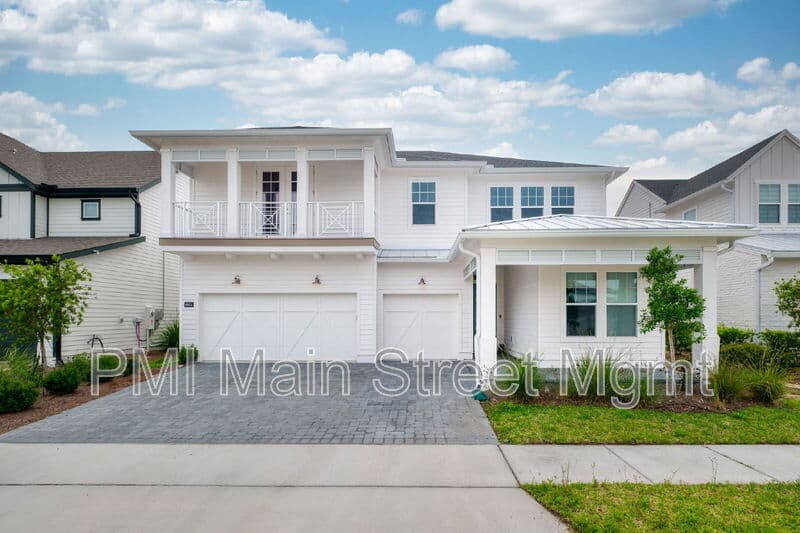 St. Cloud House: 6604 Quest Street