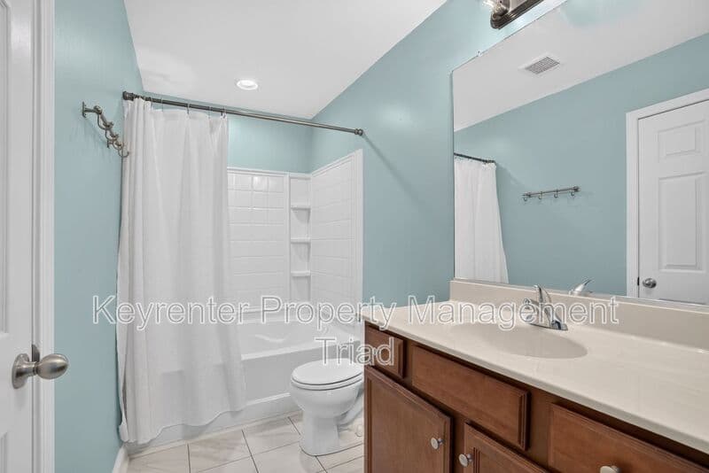 High Point House: 3779 Shadow Ridge Drive